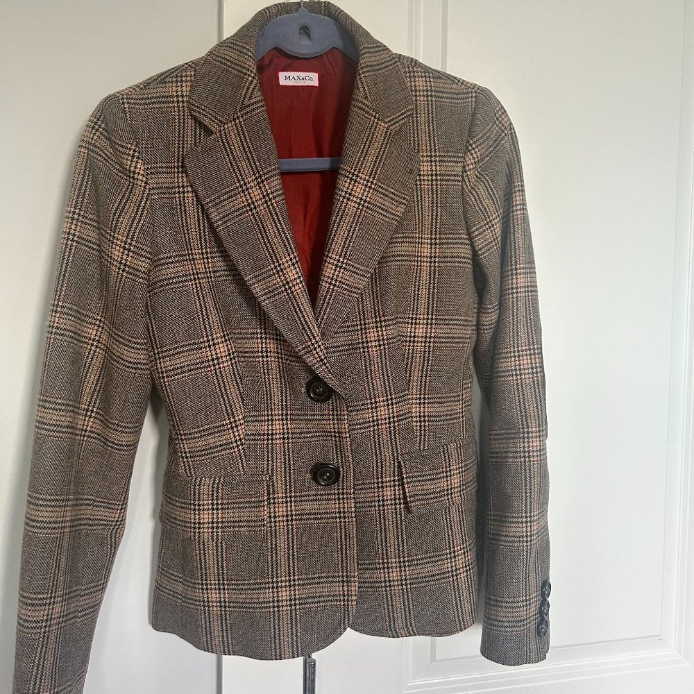 Max & Co checked blazer with suede elbow patch, Size 4-6
